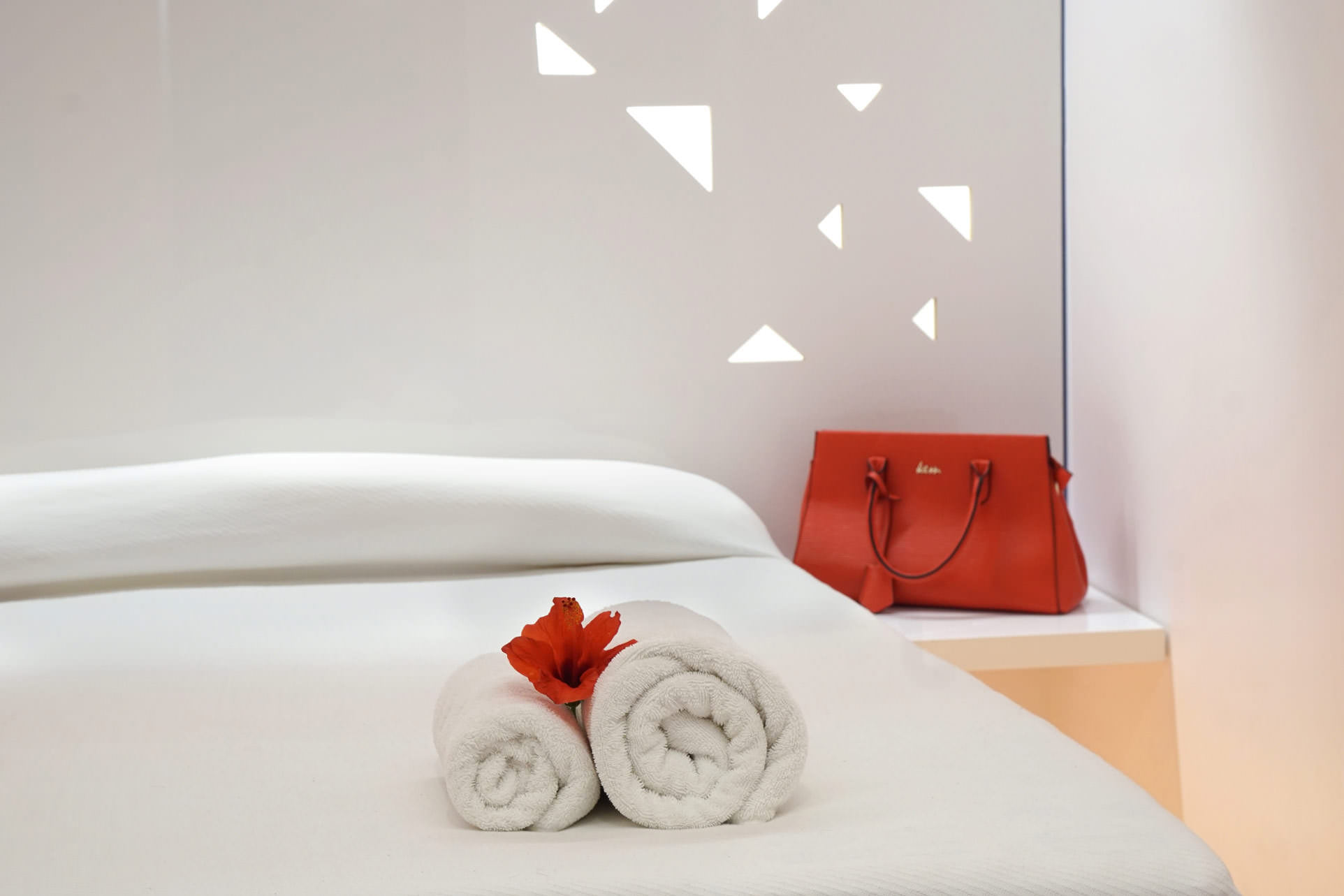 Felix Hotel Ανακαίνιση Ξενοδοχείου στη Κεφαλονιά | Ξενοδοχεία & Τουριστικές Κατοικίες